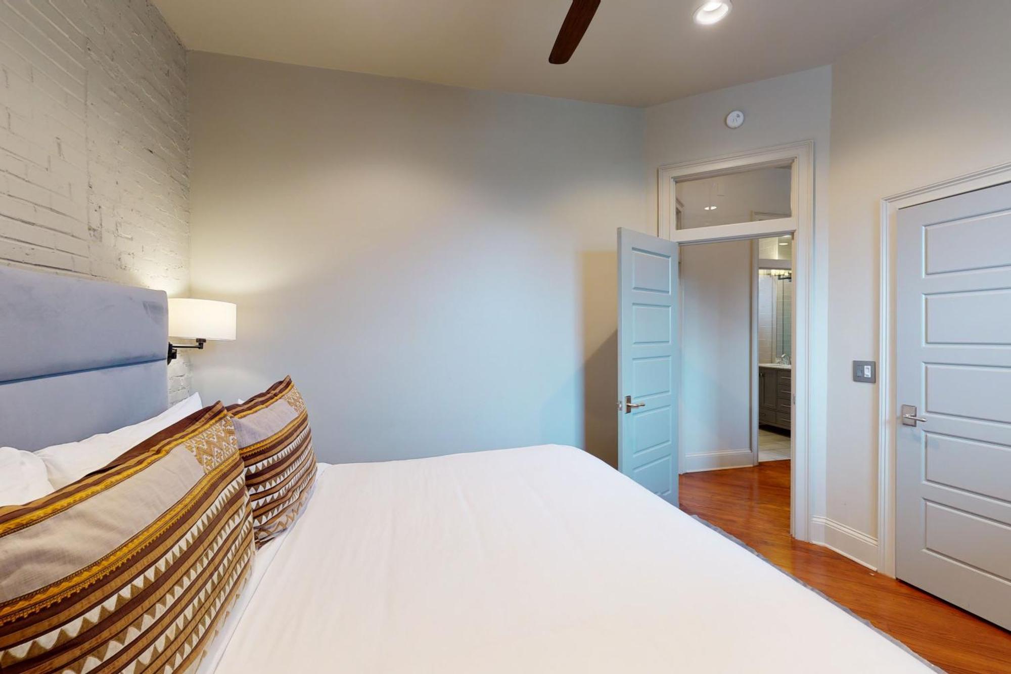 563 King Apartments Charleston Phòng bức ảnh