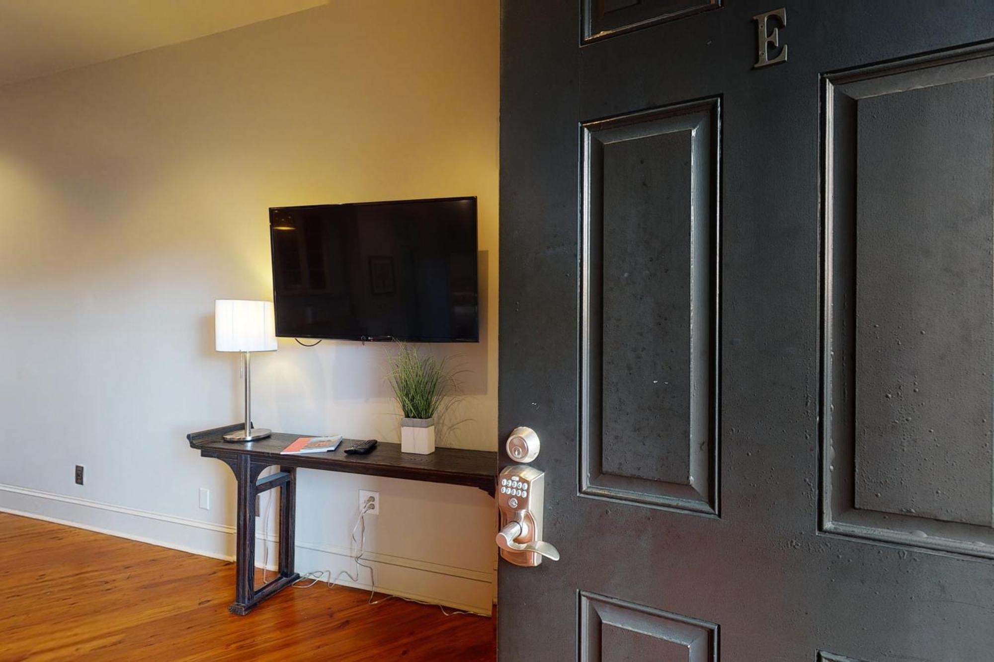 563 King Apartments Charleston Phòng bức ảnh